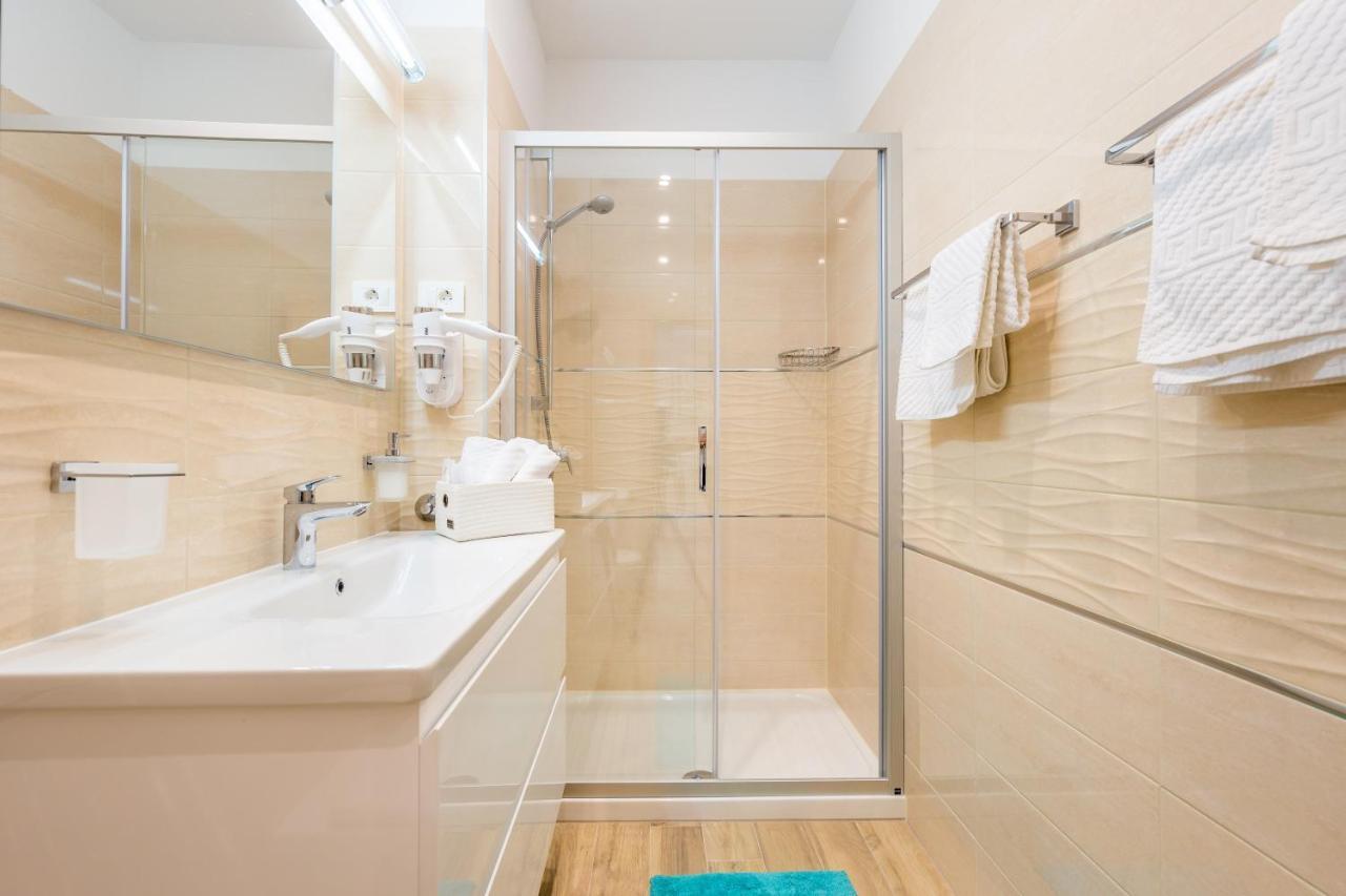 Apartments & Rooms Milcetic D Malinska Luaran gambar