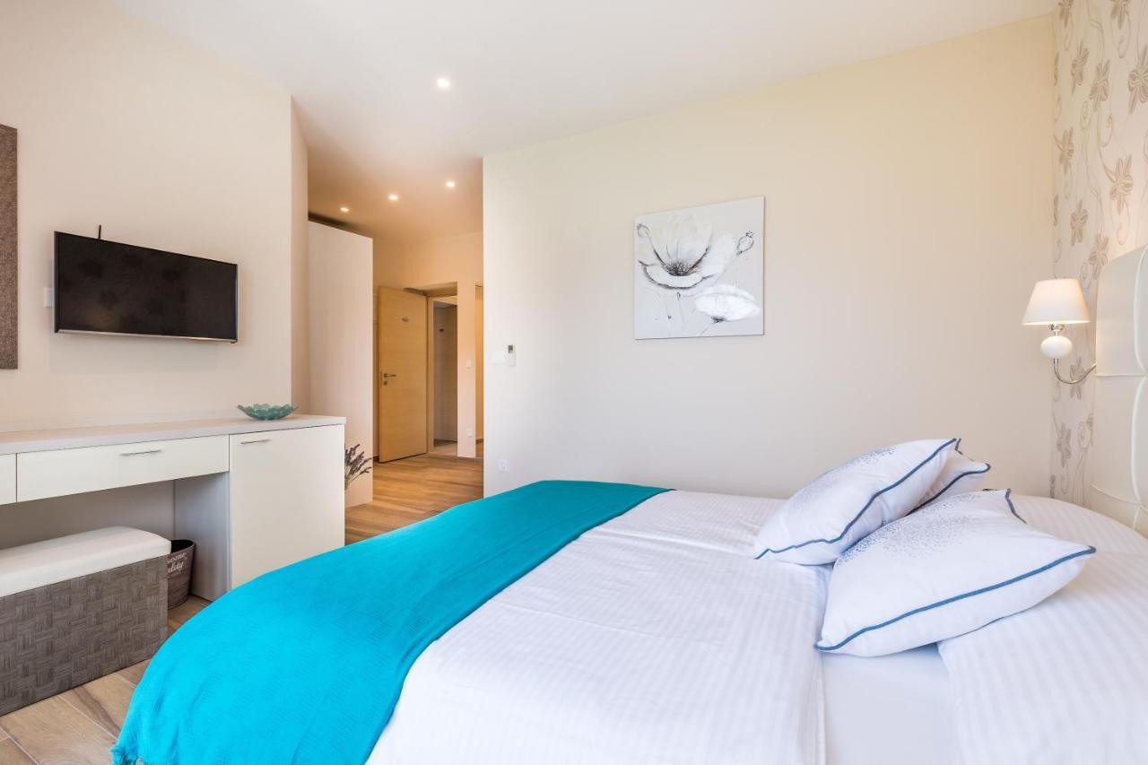 Apartments & Rooms Milcetic D Malinska Luaran gambar