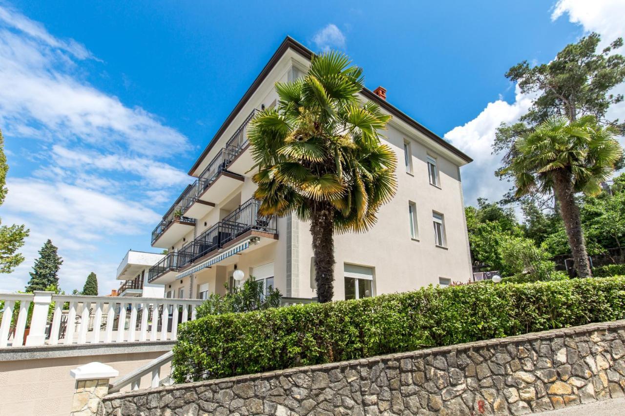 Apartments & Rooms Milcetic D Malinska Luaran gambar