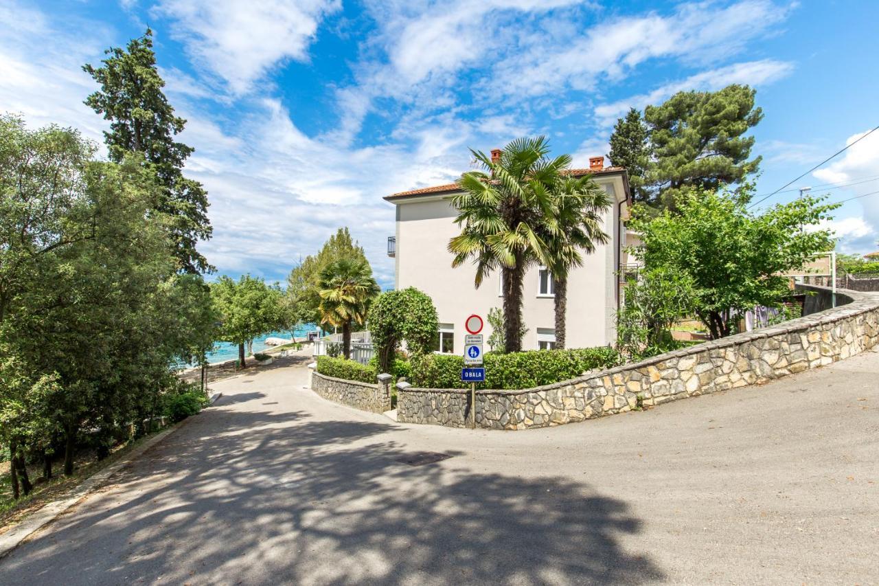 Apartments & Rooms Milcetic D Malinska Luaran gambar